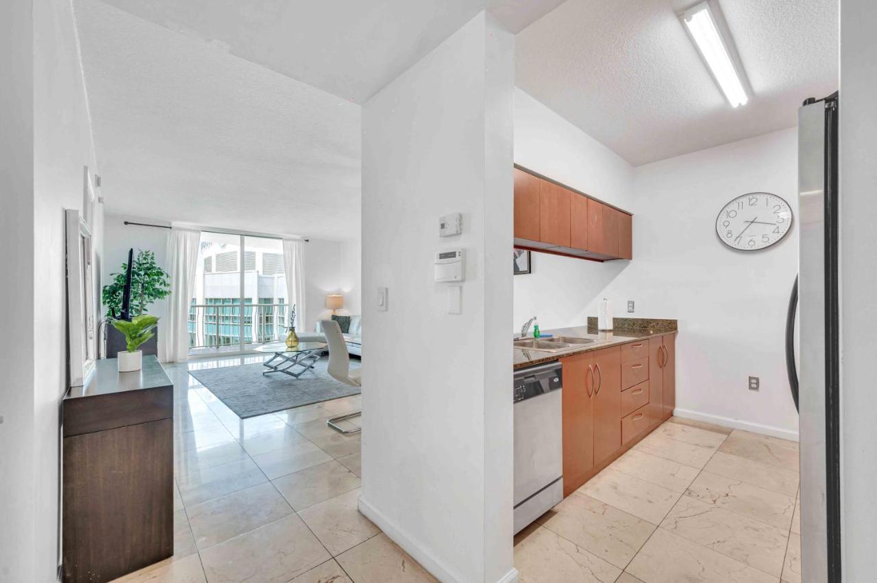 Modern 1 Bed In The Heart Of Brickell With Free Parking Apartment Miami Exterior photo